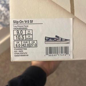 Slip on vans, never worn